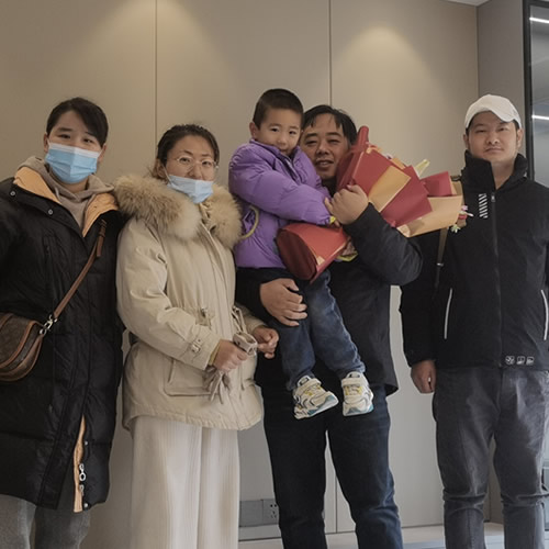 恭祝瑞馬意墅馬老師竣工大吉